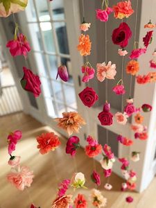 Guirnalda de rosas artificiales de seda para decoración de boda, 2,5 m, para el jardín y el hogar - Product Image 4