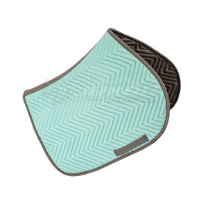 Tapis de selle souple pour l'équitation Service OEM Disponible avec couleurs personnalisées et options de logo - Product Image 2