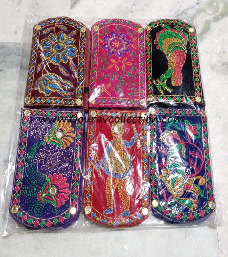 New Arrival Boho Hippie Gypsy Style Embroidery Work Mobile Phone Bags Supper Selling Women's Fashion Wholesale-Made Velvet Nylon