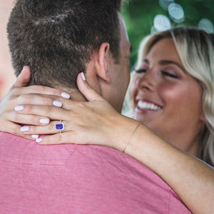 Designer de luxe 2023 dernière bague en diamant à la mode 18k or blanc pur émeraude tanzanite bagues de fiançailles livraison directe bagues OEM - Product Image 4