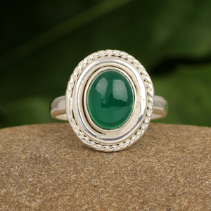 ขายดีเครื่องประดับรูปไข่โอนิกซ์สีเขียวขนาด8x10มม. แหวน925ทำด้วยมือเงินสเตอร์ลิงโบฮีเมียนแบบเรียบง่าย - Product Image 5