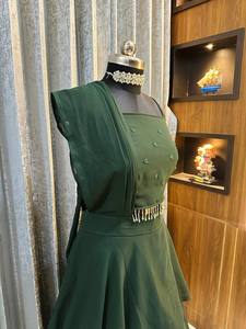 Lehenga choli สีเขียวมีสไตล์พร้อมด้วยงานฝีมือของผู้หญิงอินเดียและปากีสถานสำหรับงานแต่งงานและงานปาร์ตี้ - Product Image 4