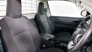 2024 Toyot a Hi-lux Workmate 2.7L GUN126R SR Cab Chassis Single Cab 2dr Spts Auto 6sp 4x4 2.8DT RWD RIGHT-HAND <b>DRIVE</b> - Product Image 5