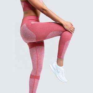 Suministro personalizado transpirable Scrunch deportes sujetador Leggings conjuntos entrenamiento Fitness Wear Yoga conjuntos para mujeres - Product Image 5