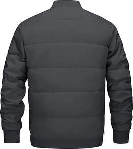 Chaqueta Cortavientos Acolchada con Capucha de Alta Calidad Hecha a Medida para Hombre, Material de Tela, Ropa de Exterior Fabricada en Pakistán - Product Image 2