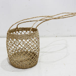 Artex Dong Thap Pots de fleurs suspendus faits à la main Grande jardinière en osier fabriquée à partir d'herbiers marins et de jacinthes d'eau Artisanat - Product Image 4