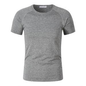 Vente en gros T-shirt de course unisexe cationique de haute qualité, respirant et uni pour hommes - Product Image 6