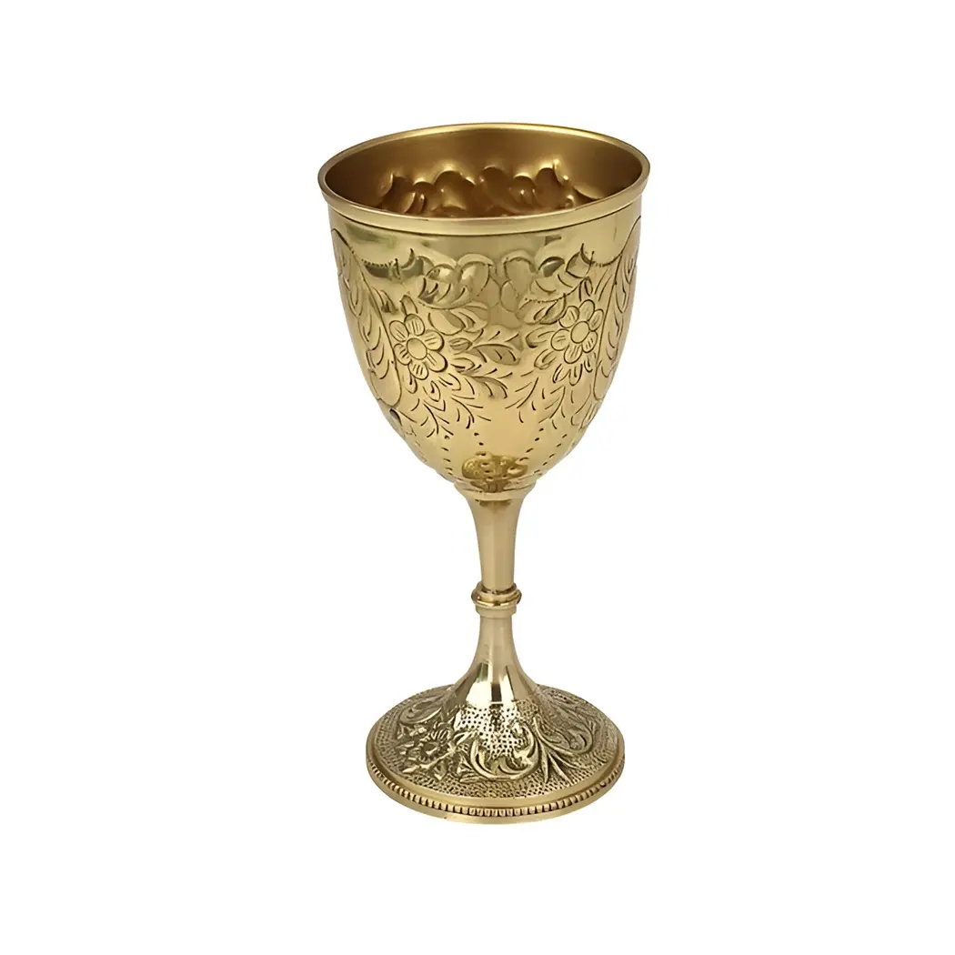 Gobelet à vin médiéval en laiton lourd coupe à vin royale gobelet fait à la main décor médiéval calice gothique coulée en laiton massif conception de la flore