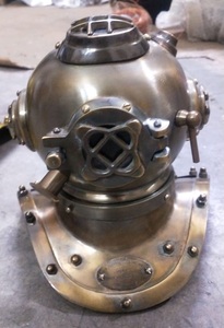 Casco de buceo con acabado antiguo, suministros náuticos, venta al por mayor, casco de buceo de barco titánico personalizado en artículos marítimos - Product Image 2