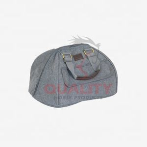 Sac de casque doux au toucher avec design structuré Matériau léger Rembourrage épais Fermeture à glissière fiable et espace supplémentaire pour l'équitation - Product Image 5