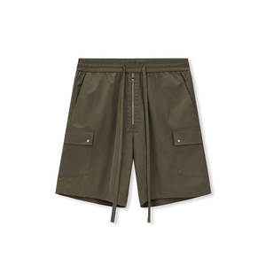 Shorts de survêtement vierges 100 % polyester de haute qualité, couleur unie, pour hommes, personnalisables avec logo, grammage lourd et confortables, vente en gros - Product Image 1