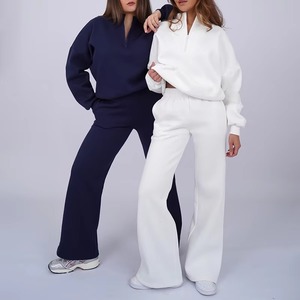 Conjunto Deportivo de Forro Polar para Mujer, Venta al Por Mayor Personalizada, Alta Demanda, Sudadera con Media Cremallera y Pantalones Jogger, Conjunto de Dos Piezas - Product Image 5