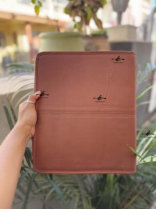 แฟ้มหนังวัวแบบมีซิปล็อกด้วยมือแฟ้มใส่เอกสารแนววินเทจพร้อมที่ใส่บัตร - Product Image 4