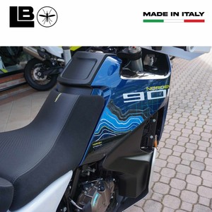 Adesivi di Protezione Laterale del Serbatoio Compatibili con Husqvarna Norden 901 2023, Accessori per Moto - Product Image 5