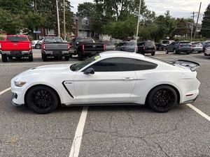 Ford Mustang Shelby GT350 Fastback RWD Coupé 2019 Usado, Extremadamente Limpio - Product Image 5