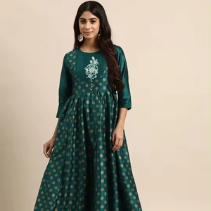 Vestido Maxi de Manga Larga con Cuello Redondo para Mujer, Estilo Flare, Tela Suave de Poliéster, Motivos Étnicos, Calidad de Exportación, Gran Venta - Product Image 1