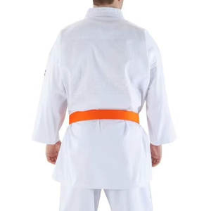 Vêtements de karaté de la meilleure qualité, uniforme de karaté en coton 100% de haute qualité, kimono de jiu-jitsu en vente en ligne - Product Image 3