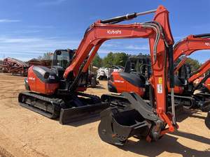 Mini-excavatrice Kubota KX080-5 d'occasion en gros à vendre, puissante machine de terrassement sur chenilles de 8 tonnes, excellent état, prête à travailler - Product Image 2