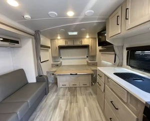 Autocaravana Usada 2023 F-o-r-e--s-t R-i-v-e-r Flagstaff Micro Lite 21FBRS, Remolque de Viaje, Casa Rodante - Product Image 3