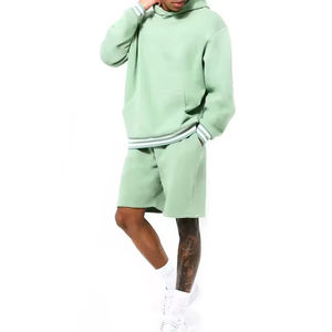 Sudadera con capucha de aspecto deportivo con conjunto de pantalones cortos de ajuste cómodo perfecto para entrenamiento, al aire libre y uso diario conjuntos de sudadera y pantalones cortos para hombres - Product Image 5