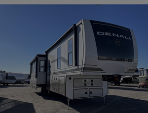 รถบ้านมือสอง ปี 2020 2022 2023 ใหม่ ปี 2026 ยี่ห้อ Dutchmen Denali รุ่น 366-RK - Product Image 5