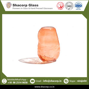 Nouvelle arrivée Vase en verre coloré soufflé à la main Beau vase en verre disponible au prix de gros - Product Image 2