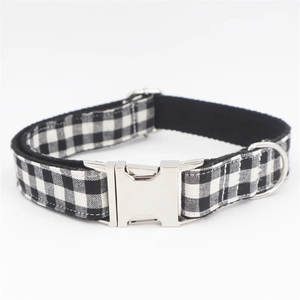 ปลอกคอสัตว์เลี้ยงหนังโพลีเอสเตอร์สุดหรู ปลดเร็ว สไตล์ตะวันตกสุดหรู ลายดอกไม้วันวาเลนไทน์ พร้อมไฟ LED สำหรับสุนัข - Product Image 4