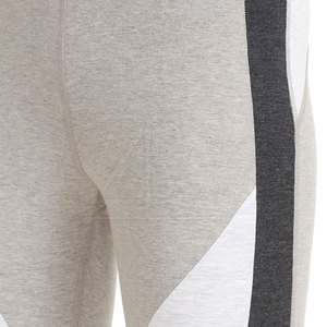 กางเกงโยคะผู้หญิงแฟชั่นสไตล์ทันสมัย คุณภาพสูง ระบายอากาศได้ดี แห้งเร็ว ผลิตจากผ้าสแปนเด็กซ์/โพลีเอสเตอร์ เอวยางยืด ผลิตในประเทศปากีสถาน - Product Image 5