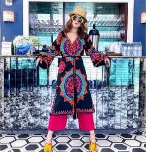 Veste de créateur, manteau d'hiver pour femme, long kimono, nouveau, fait main, ethnique, mode, 2022, doublure en coton brodé Suzani, standard - Product Image 3