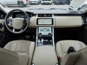 Noir d'occasion 2024 Land Rover Range Rover Sport HSE Silver Edition AWD avec roues en alliage sièges en cuir système de navigation - Product Image 5