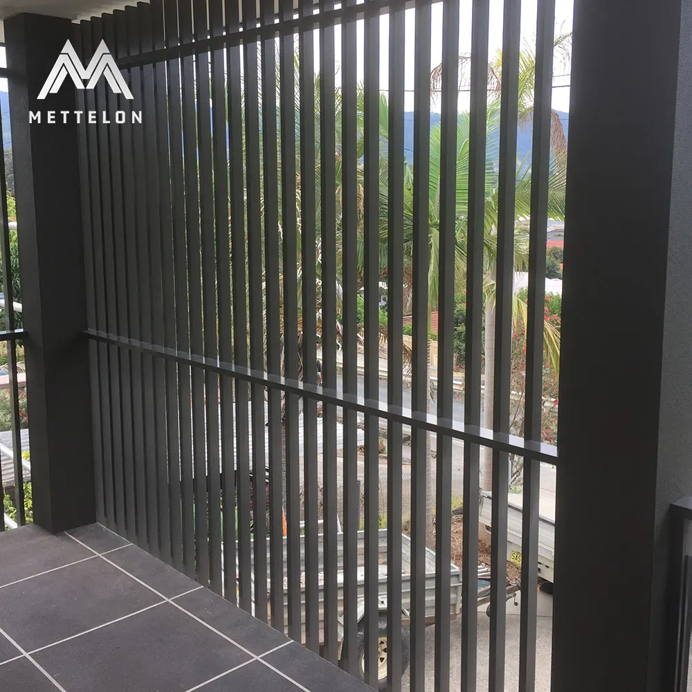 Easily Assembled Security Aluminum Fence with Customized Metal Swimming Pool Fencing and Villa Garden Fence Decoration