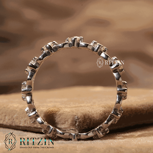 Bague de mariage en or rose pour femme, sertie de moissanite taille princesse, style unique, entièrement sertie de griffes - Product Image 4