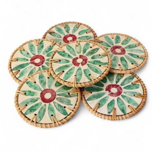 Posavasos Artesanales de Nácar con Borde de Ratán Natural para Distribución al por Mayor de Decoración del Hogar - Product Image 3