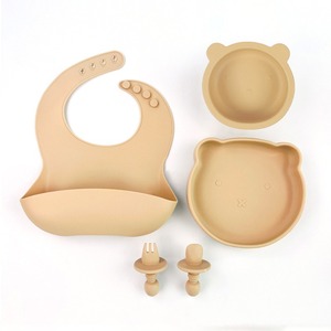 10 ensembles de vaisselle en silicone pour enfants, y compris assiettes, fourchettes, cuillères, bavoirs, tasses d'apprentissage et vaisselle en silicone pour bébé - Product Image 4
