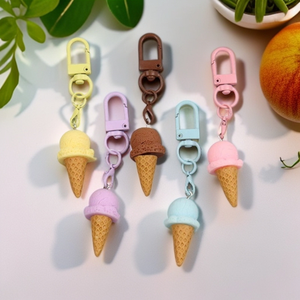 Porte-clés et breloque de sac en forme de cornet de crème glacée, macaron et gaufre, avec simulation 3D de nourriture, couleur macaron, accessoire de mode pour voiture et bijoux - Product Image 5