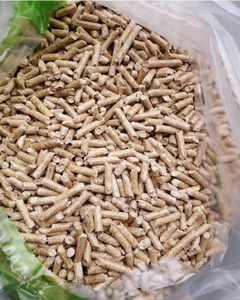 Granulés de bois de pin classe A1 6 mm DIN Plus & ENplus en sacs de 15 kg – Prix de gros - Product Image 4