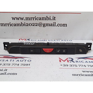 Pulsante di Blocco Porta LAND ROVER Discovery Serie III 8H22-13D734-AA (04>10) - Product Image 1