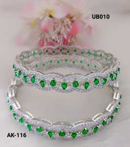 Ensemble de bracelets de mode AD exclusifs faits à la main pour les femmes pour les mariages et les fêtes spéciales pour les cadeaux - Product Image 5