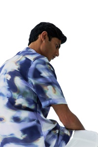 Marque personnalisée 100% Viscose Weave Chemise de villégiature pour homme Tendance à manches courtes à motifs Confort Coupe normale Bouton décontracté - Product Image 5