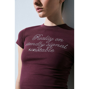 GRIMELANGE VANYROSE เสื้อยืดผู้หญิงผ้าฝ้าย 100% ผ้าเนื้อนุ่ม แต่งดีเทลลายหิน ทรงเข้ารูป - Product Image 2