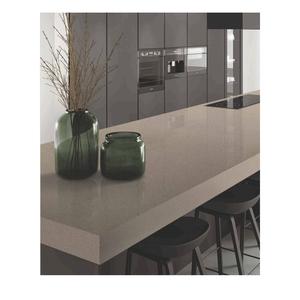 Losa de encimera de piedra de cuarzo de aspecto elegante de 800x3100 cm con diseños brillantes y veteados Losa de piedra natural - Product Image 1