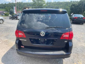 Auto Usado de Calidad a Precio Accesible, Volkswagen Routan SE 2014, Volante a la Izquierda - Product Image 6