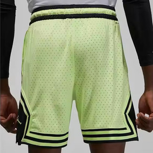 กางเกงขาสั้นเล่นกีฬาสำหรับผู้ชายกางเกงตาข่ายระบายอากาศได้ดีกางเกงขาสั้นบาสเก็ตบอลสำหรับทีมสโมสรระบายอากาศได้ดีพิมพ์ลายแบบระเหิดสำหรับ2025 - Product Image 2