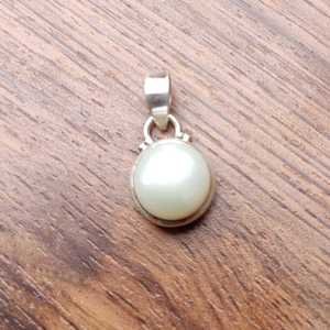 Natural Freshwater Pearl 925 <b>Silver</b> Pendant Bohemian Cute Artisan Crafted <b>Charm</b> Handmade <b>Silver</b> Jewelry - Product Image 2