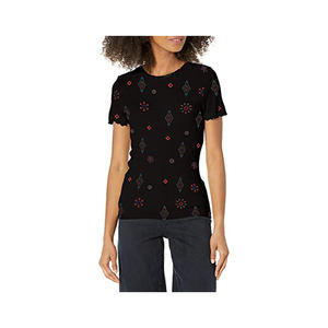 T-shirts à étiquette personnalisée de haute qualité du fabricant pour femmes Style d'impression décontracté Fabriqué en usine pour la saison d'hiver Élégant - Product Image 1