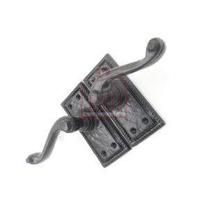 Poignée de porte à levier noir en fonte sur plaque Poignée à mortaise avec serrure Poignée de porte sur plaque Meubles de maison Poignée de porte sur plaque - Product Image 2