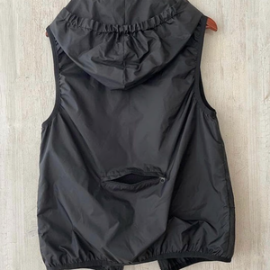 Chaleco cortavientos con capucha para hombre, de alta calidad, el más vendido, informal, moderno, sin mangas, con cremallera, para gimnasio y correr al aire libre. - Product Image 4