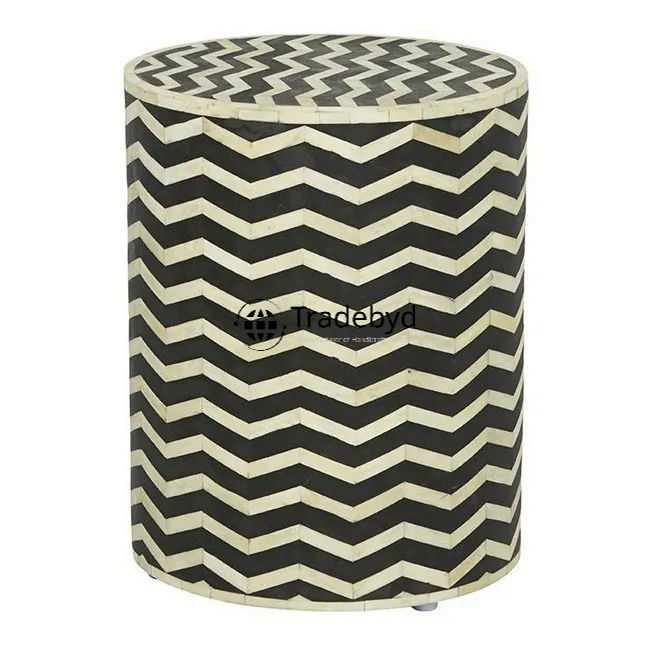 Available in different Colors