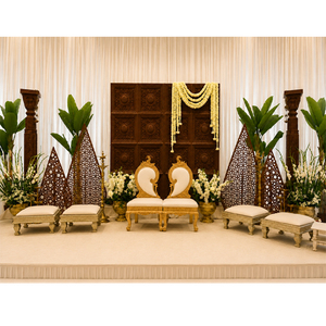 Sillas de Ceremonia Vidhi Talladas a Mano de Lujo al por Mayor, Elegantes Sillas de Madera Blancas y Doradas para Mandap, Sillas de Trono para Novios - Product Image 5