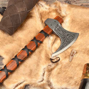 Artesanía de acero internacional personalizada al aire libre hacha de acero al carbono con mango de madera diseño vikingo de alta calidad Venta de grabado al carbono - Product Image 6